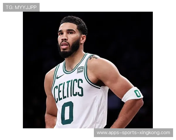 凯尔特人内线统治力拉满，塔图姆强攻打得对手措手不及